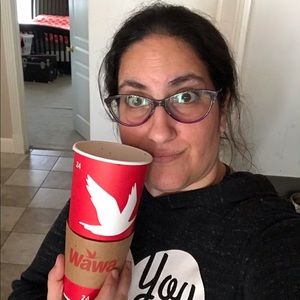 Meet your Posher, Alissa